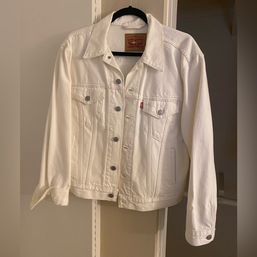 Women’s Levi’s Denim Jacket